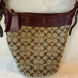 COACH Signature Bucket Shoulder/Crossbody Leather